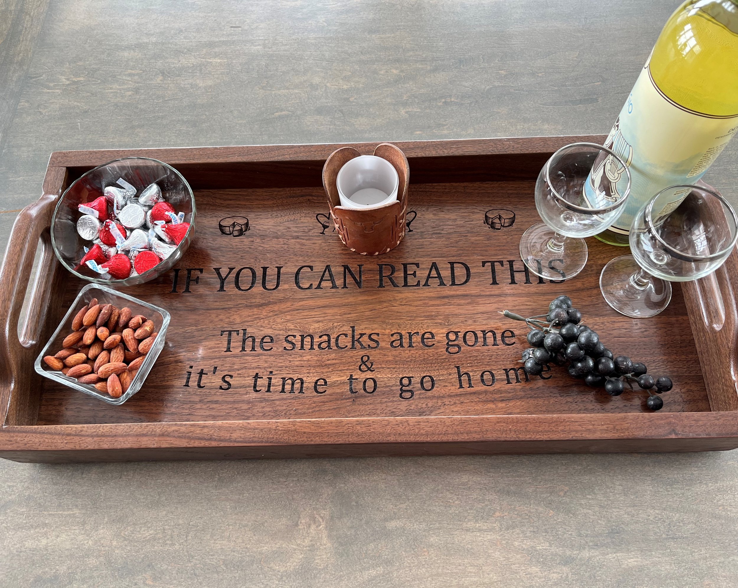 If+you+can+read+this+walnut+